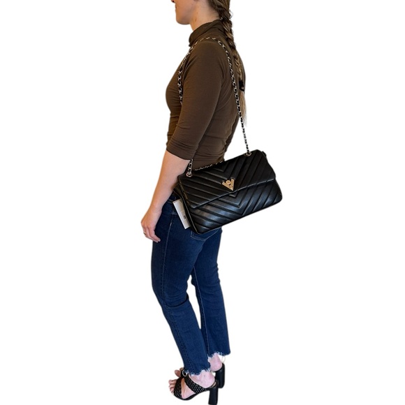 NWT Valentino Orlandi Black Quilted 2-way Handbag w/ Turn Lock & Trolley Pocket - Picture 12 of 13